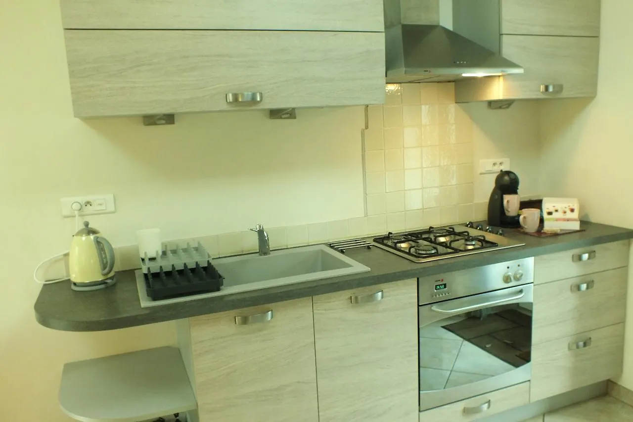 Gites De Lenvos Pontivy Bed & Breakfast